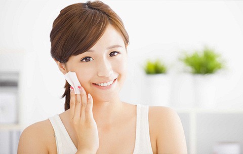 Hỗ trợ làm giảm thâm nám, giúp da sáng mịn, hồng hào